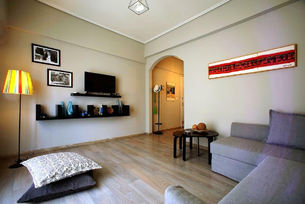 Cosy Apartment 51 , Pagrati Атина Екстериор снимка